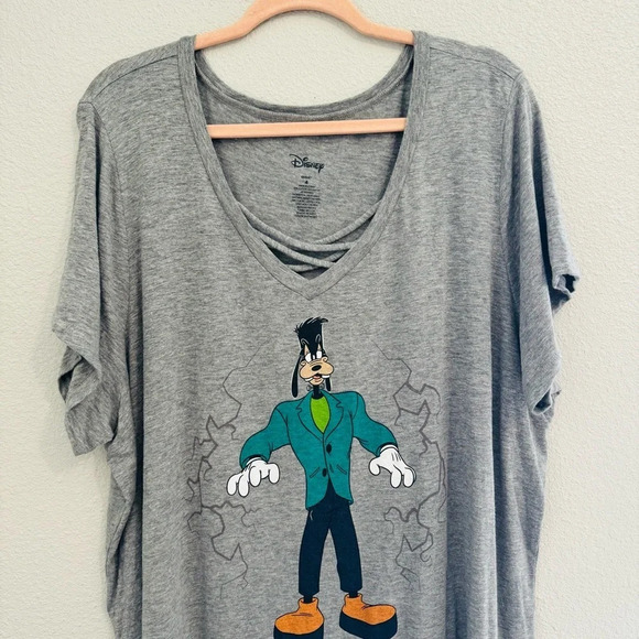 Disney Mickey &‎ Friends Halloween Triblend Cage Front Top Size 4 - Picture 4 of 7